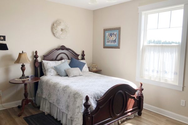Master Bedroom with Classic Walls